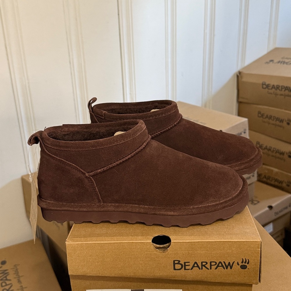 BEARPAW Super Shorty Boots - NEW -walnut